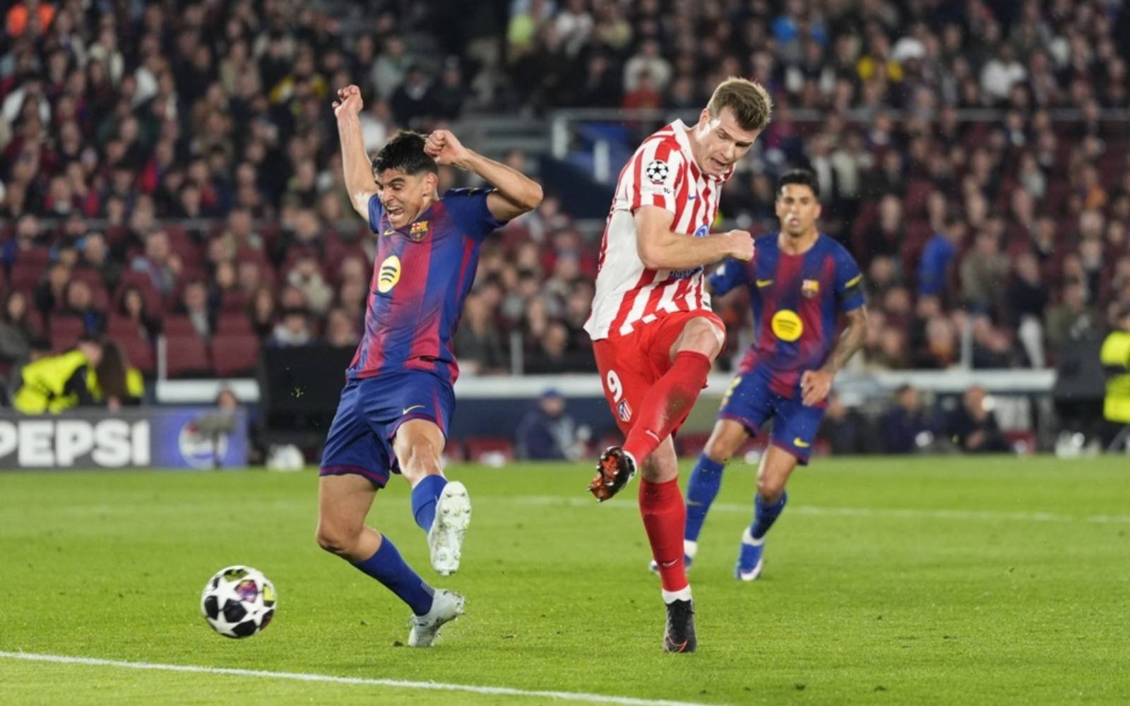 Atletico punish 10-man Barca, take control of Champions League tie