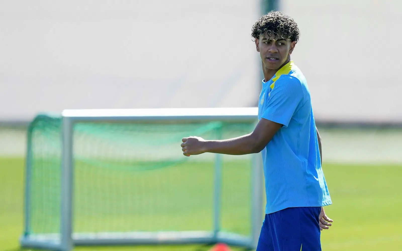 Barca’s Flick to defend ’emotional’ teen Yamal against criticism