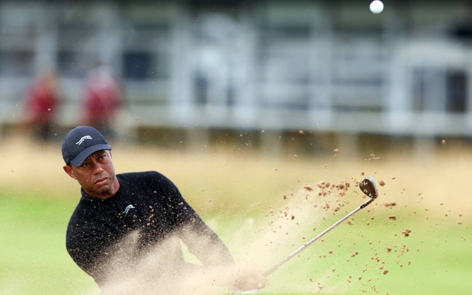 Judge allows Woods to travel overseas for treatment