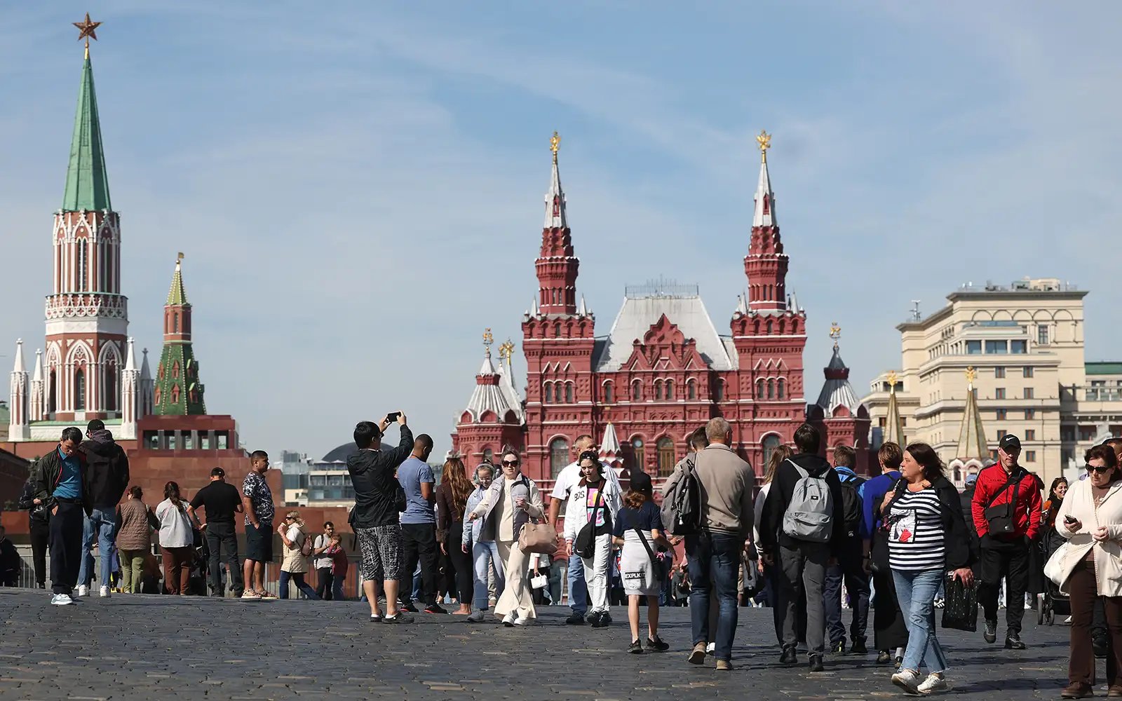 Rusia raih berbilion dolar kesan penutupan Selat Hormuz