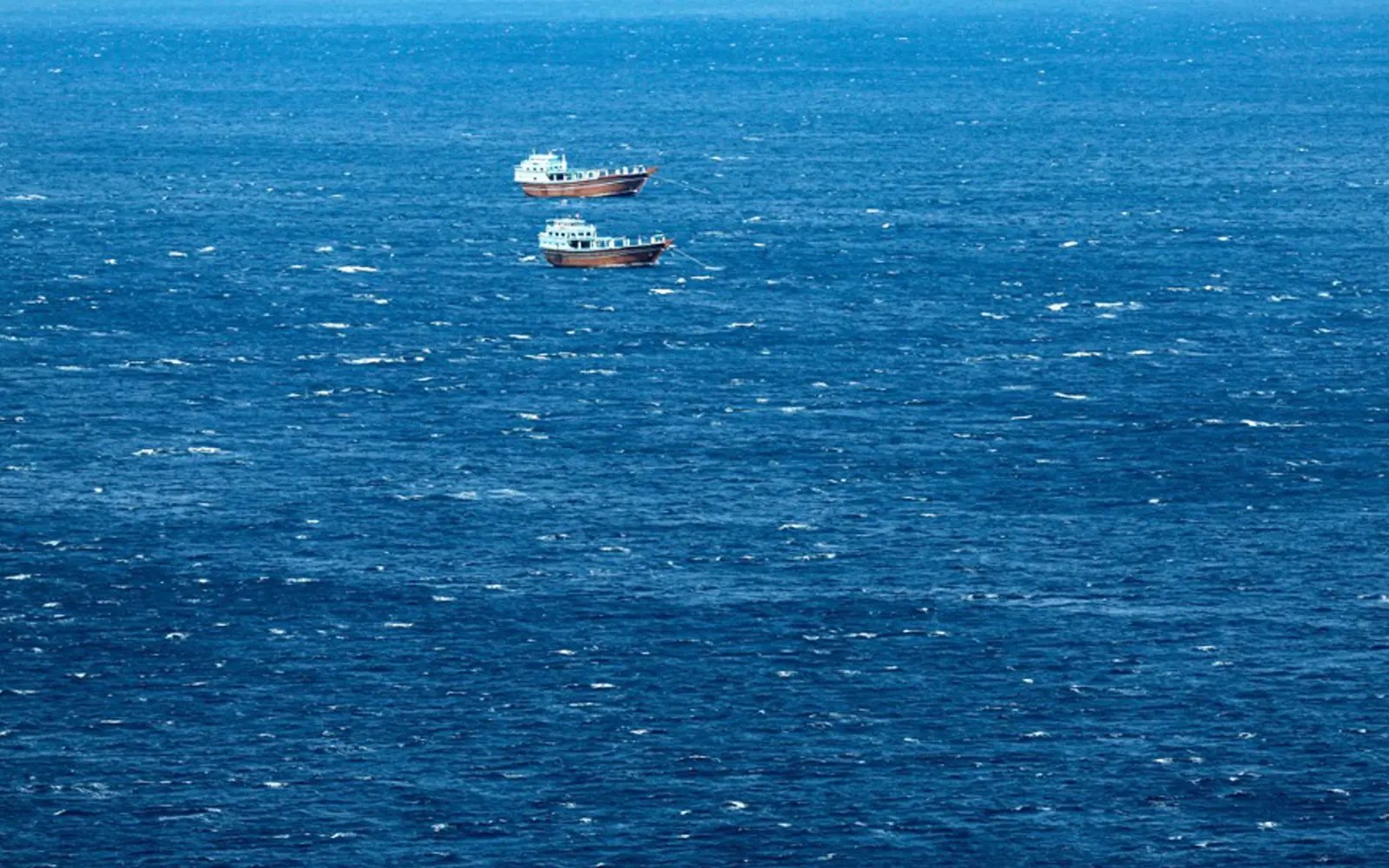 Transit Selat Hormuz beralih kepada ‘sistem 2 koridor’