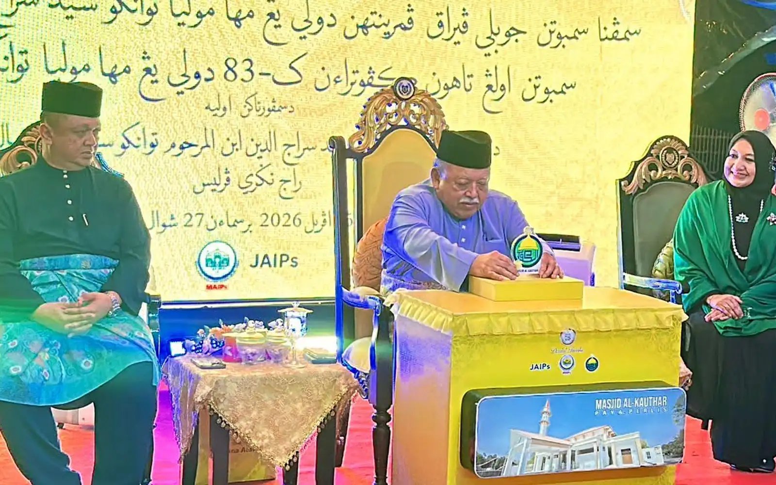 Pembinaan masjid harus seiring pembangunan rohani masyarakat, titah Raja Perlis