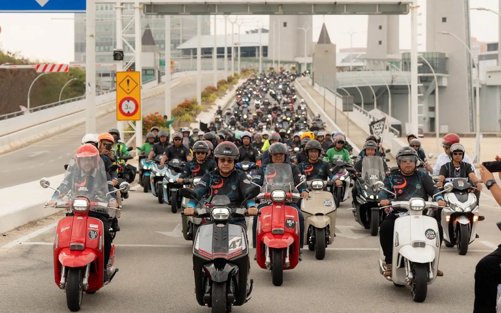 PRU16 masih jauh tapi gendang kempen sudah dipalu