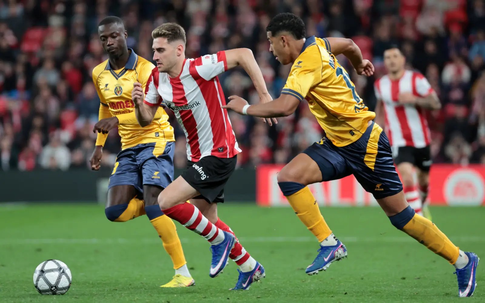 Villarreal add to Athletic’s misery, Oviedo’s survival hopes boosted