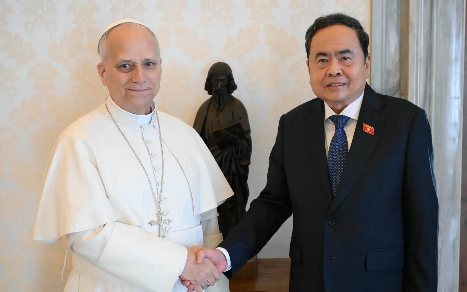 Communist Vietnam invites pope for historic visit