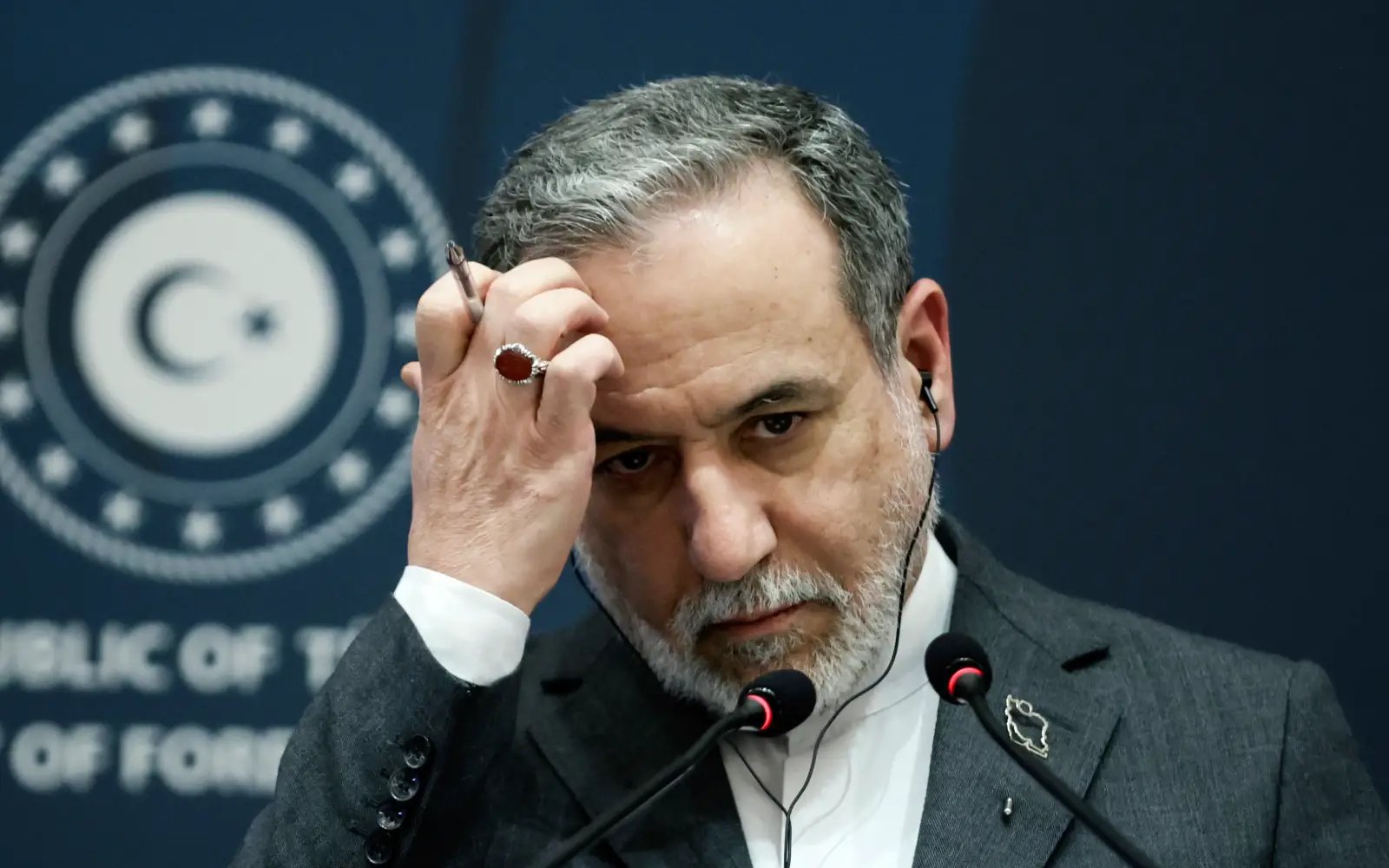 Iran’s FM raises Israeli ‘ceasefire violations’ in call with Pakistani mediators