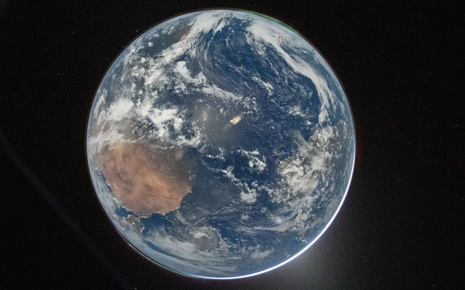 Artemis astronauts more than halfway to Moon, putting Earth in rearview