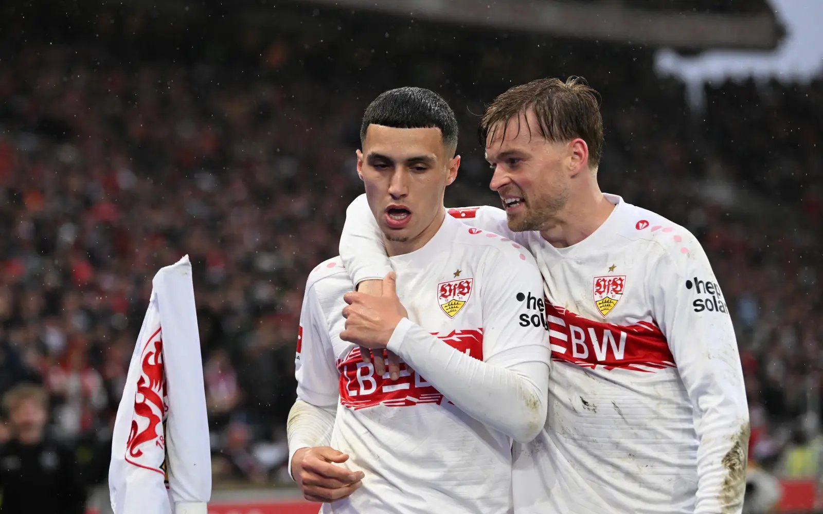 Stuttgart hammer Hamburg to go third in Bundesliga