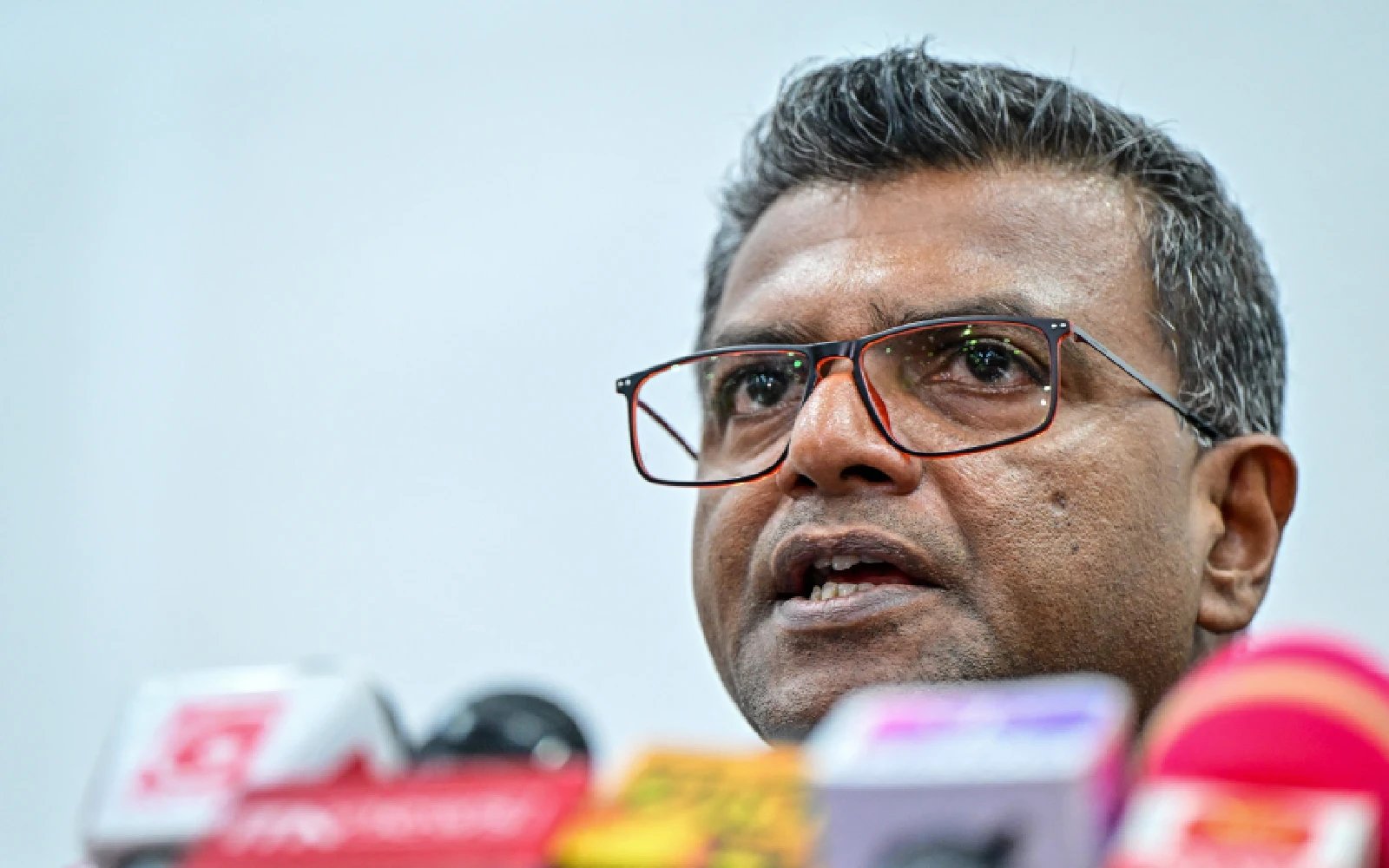 Hackers steal US$2.5mil from Sri Lanka finance ministry