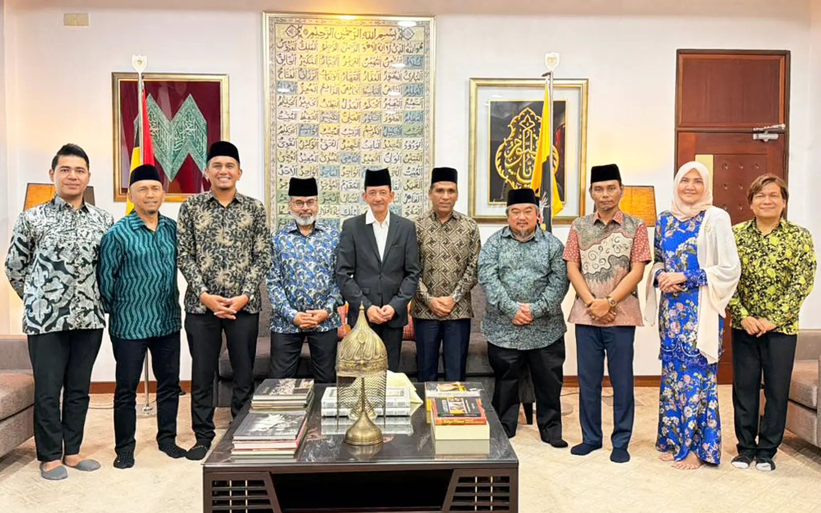 CEO Batik Air menghadap Tunku Besar Tampin, jadi inspirasi anak tempatan