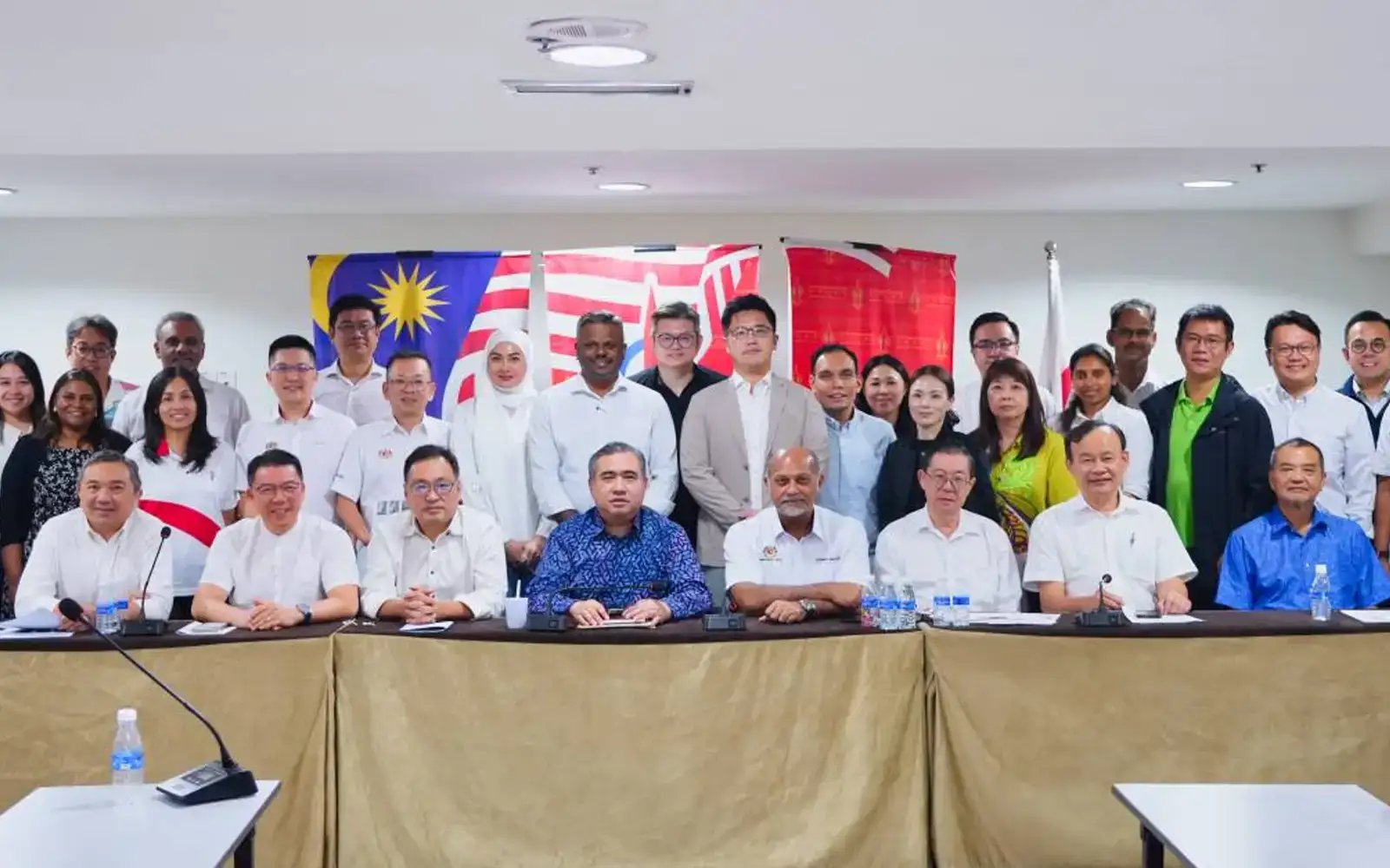 DAP leaders ordered to explain severity of energy crisis to masses
