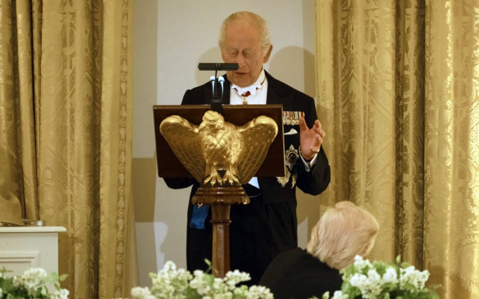 ‘You’d be speaking French’: King Charles roasts Trump at state dinner