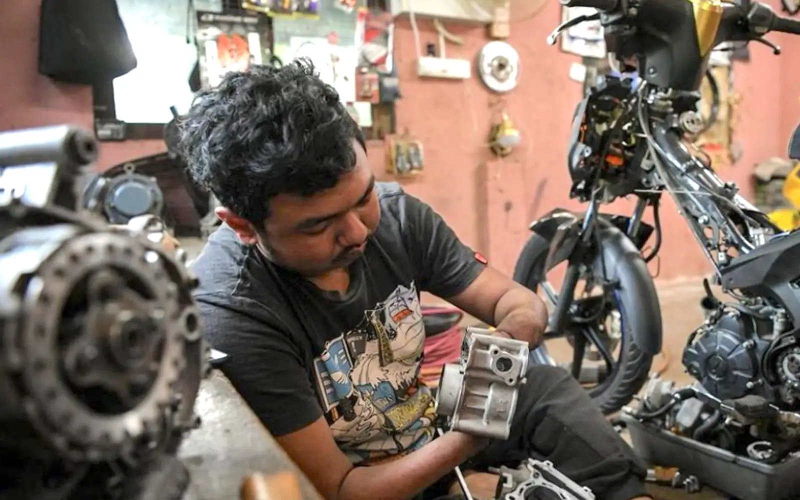 Kedah mechanic proves skill goes beyond physical ability