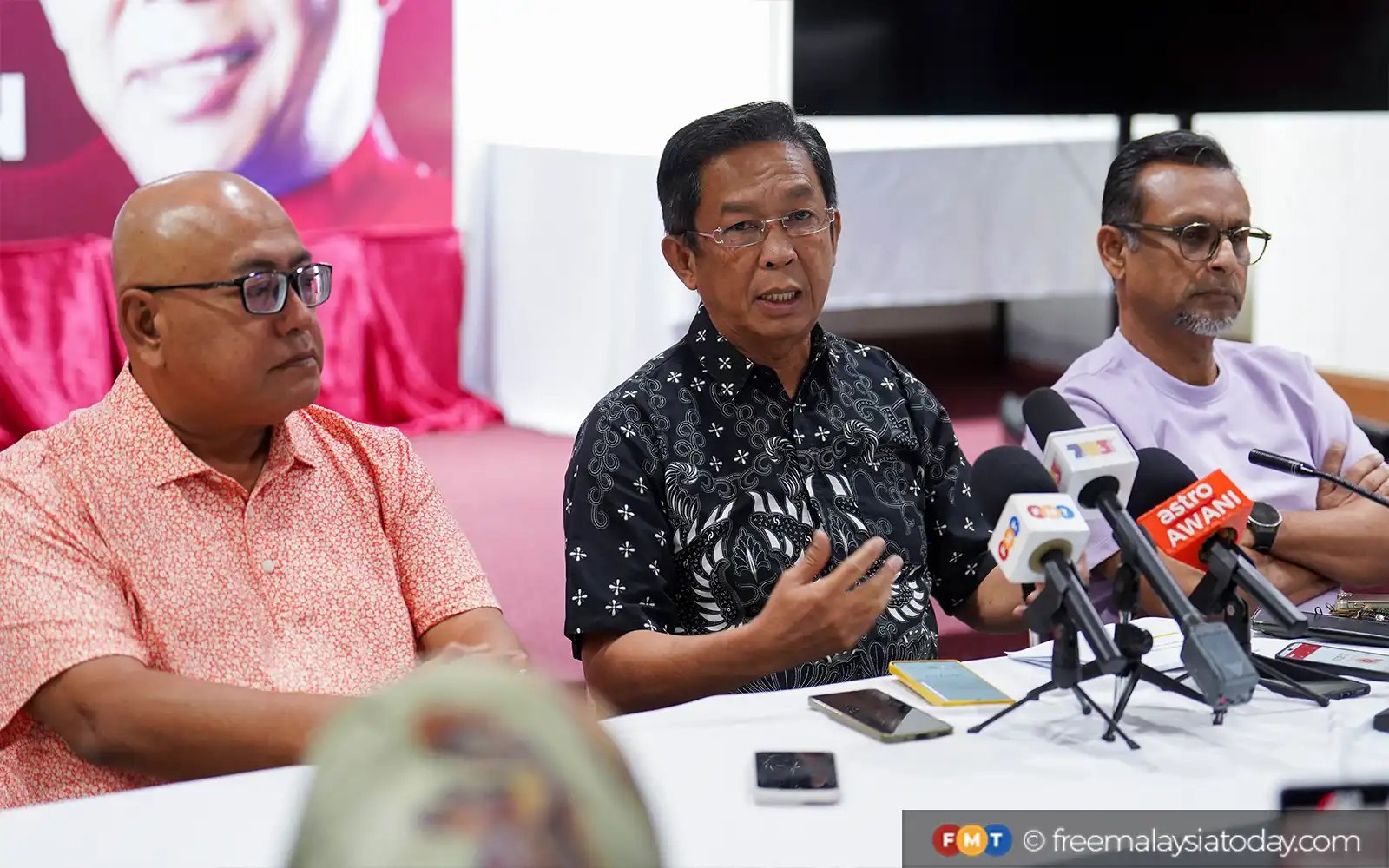Umno’s 4 Negeri Sembilan exco members clear desks, return assets
