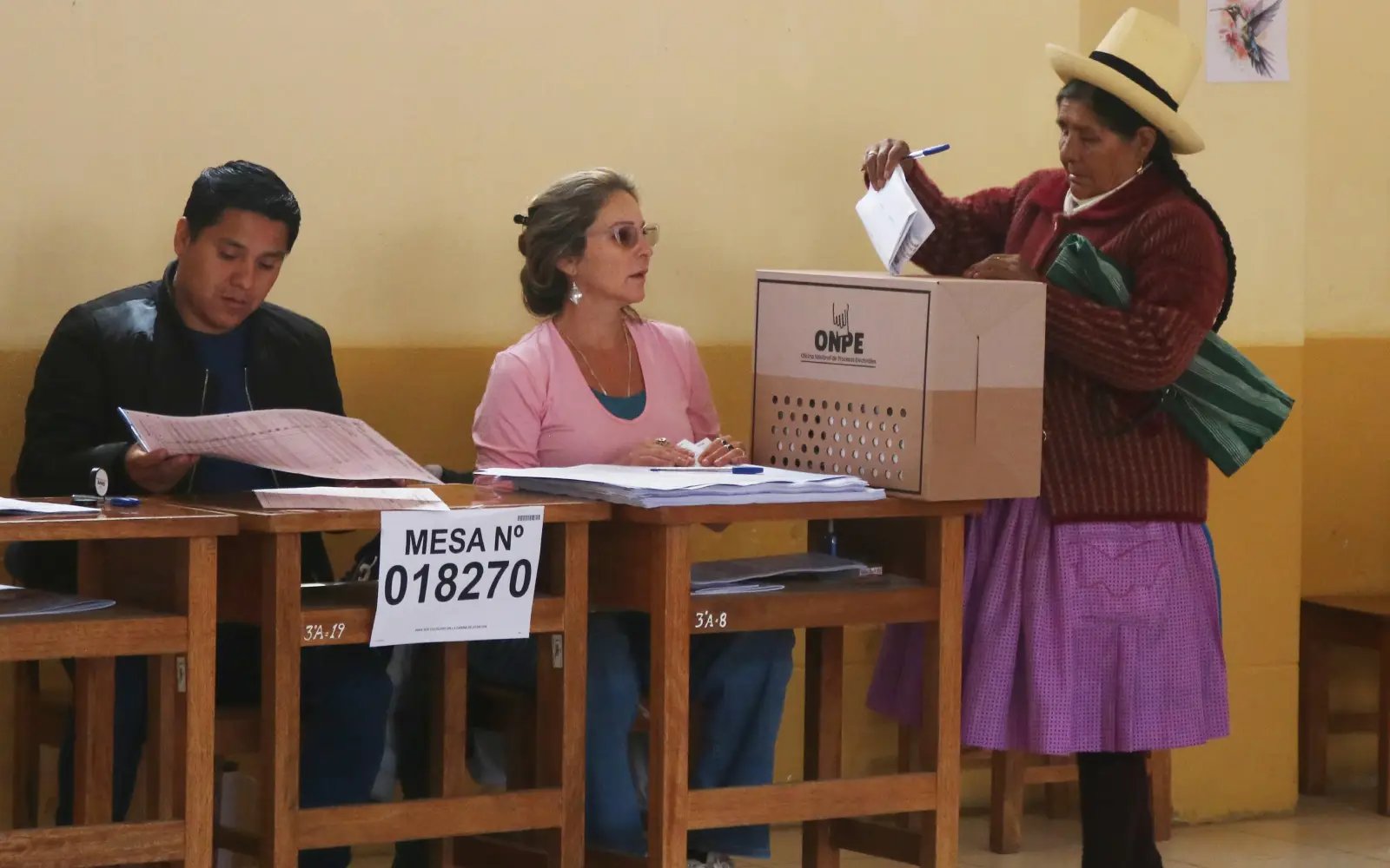 Peru’s police, investigators raid election HQ amid vote delays