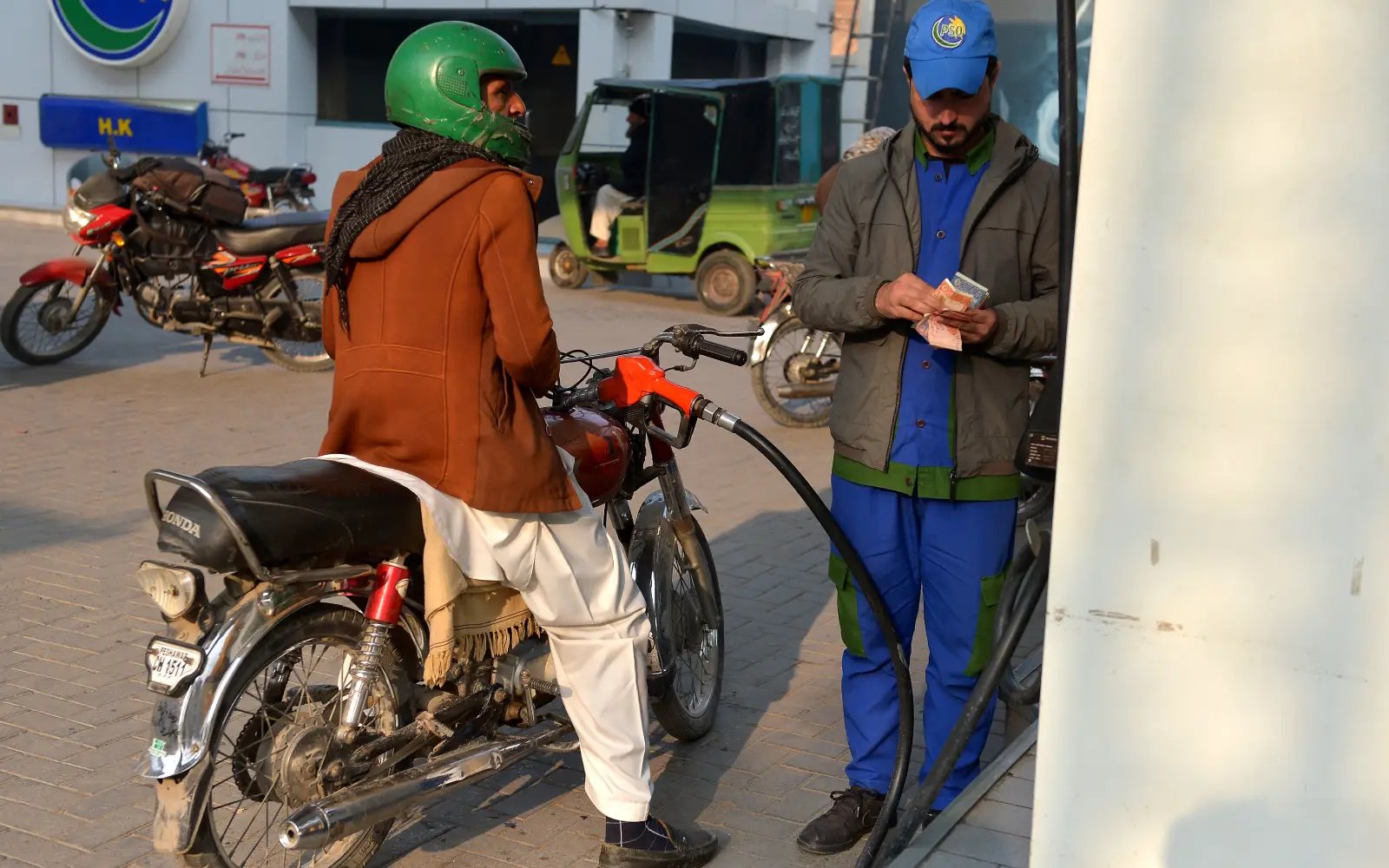 Pakistan hikes petrol, diesel prices due to Middle East war