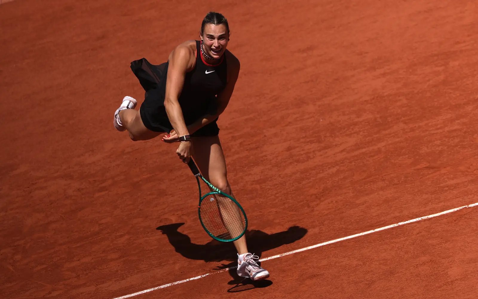 Sabalenka quells Kasatkina to march on at French Open