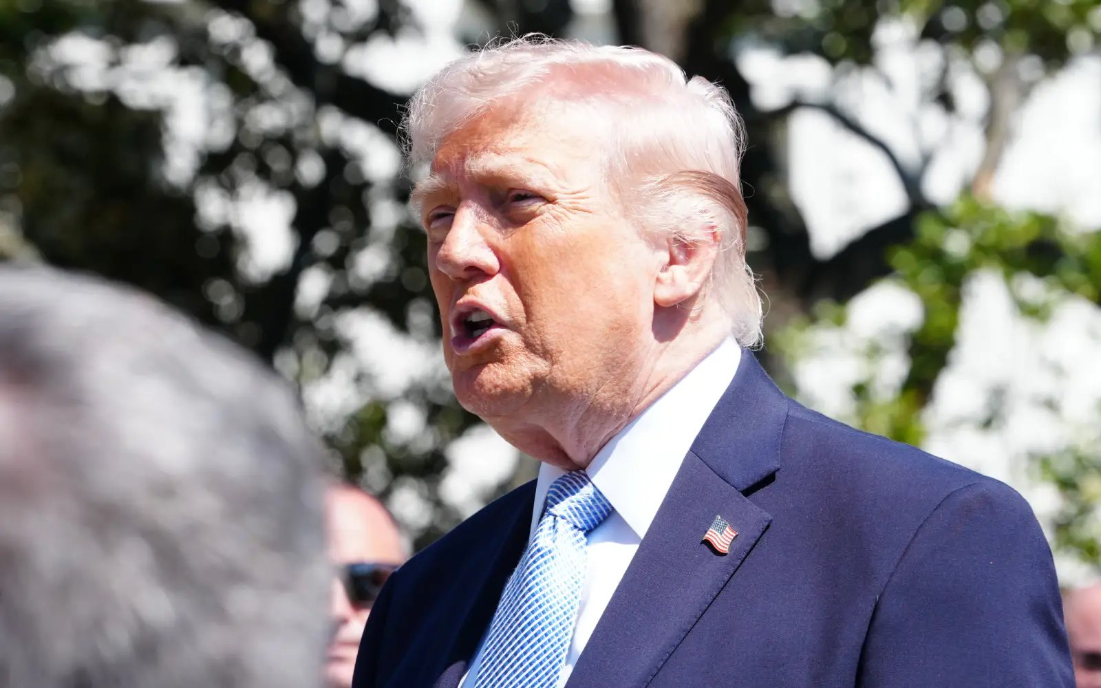 Trump ‘in excellent health’ but should lose weight, says presidential physician