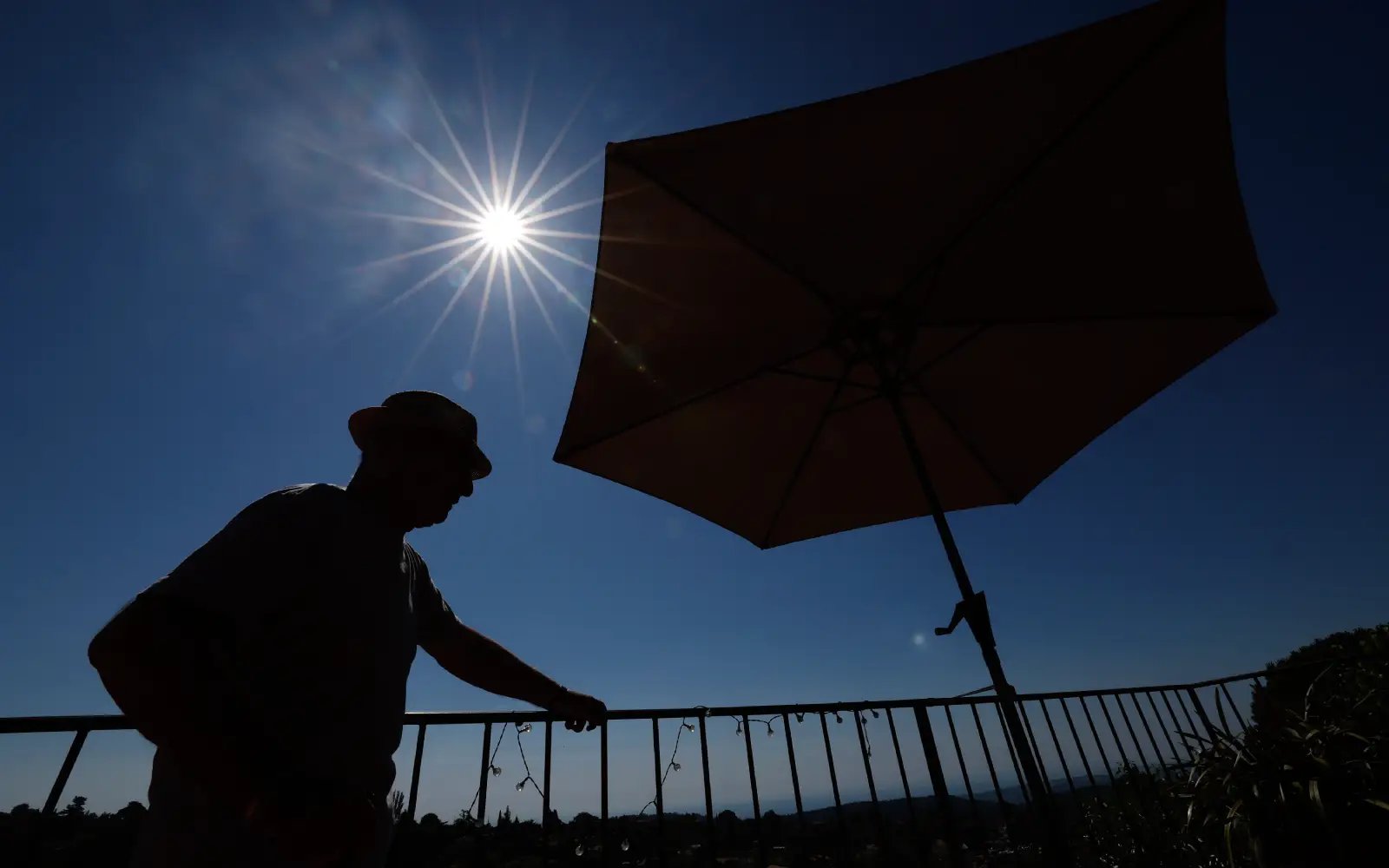 France reports 7 heatwave-linked deaths