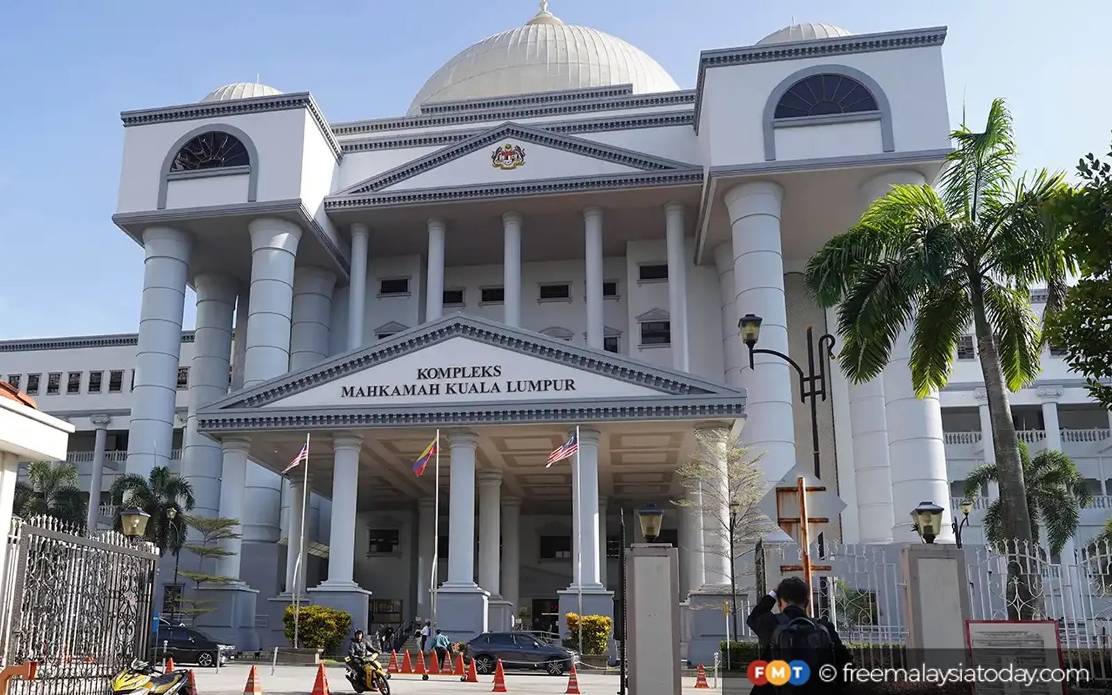 11 didakwa anggotai kumpulan jenayah terancang