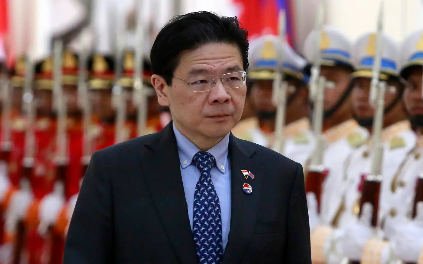 Singapore PM moved to tears by letter from repatriated citizen