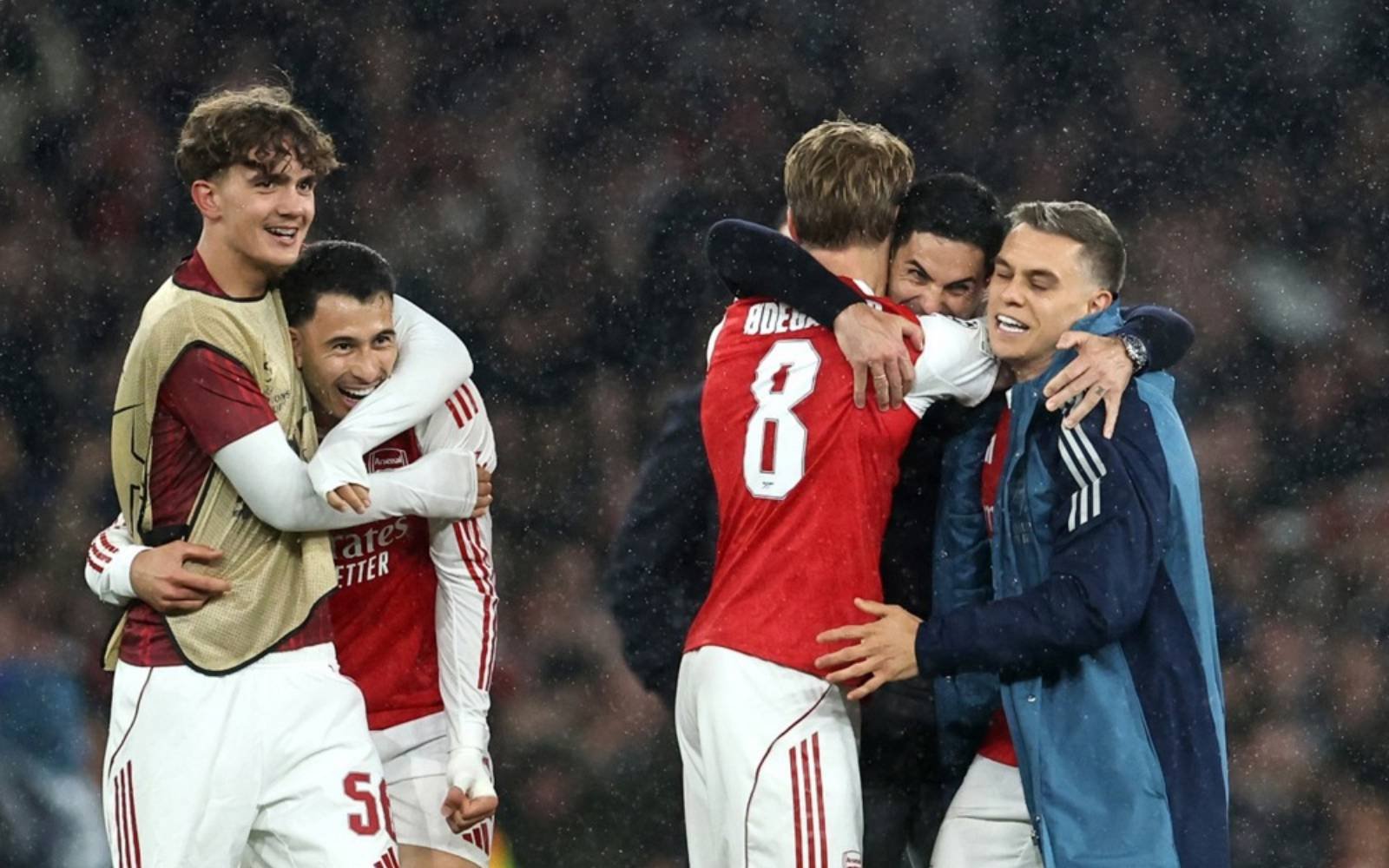 Fans ‘set the standards’ at rocking Emirates, says Arteta