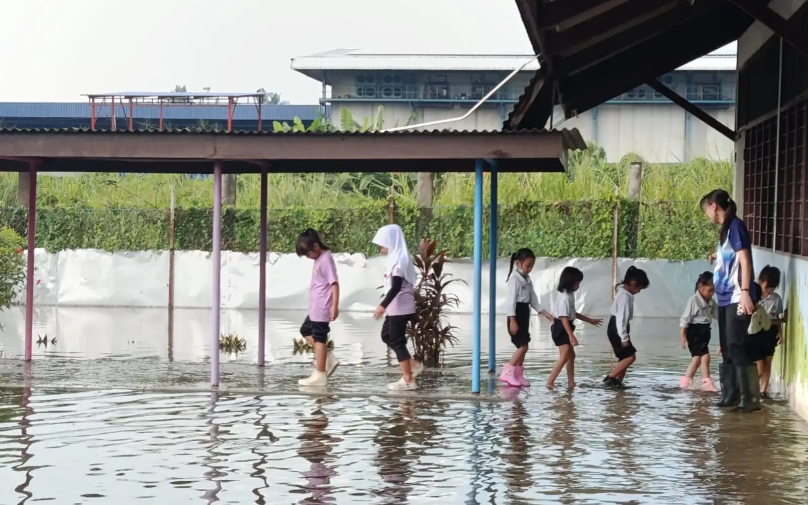 Flood-hit SJK(C) Lee Min seeks funds to relocate