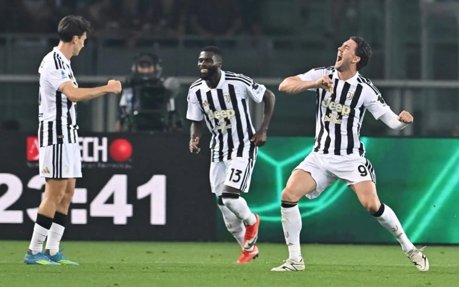 Como, Roma reach Champions League, Milan, Juve miss out