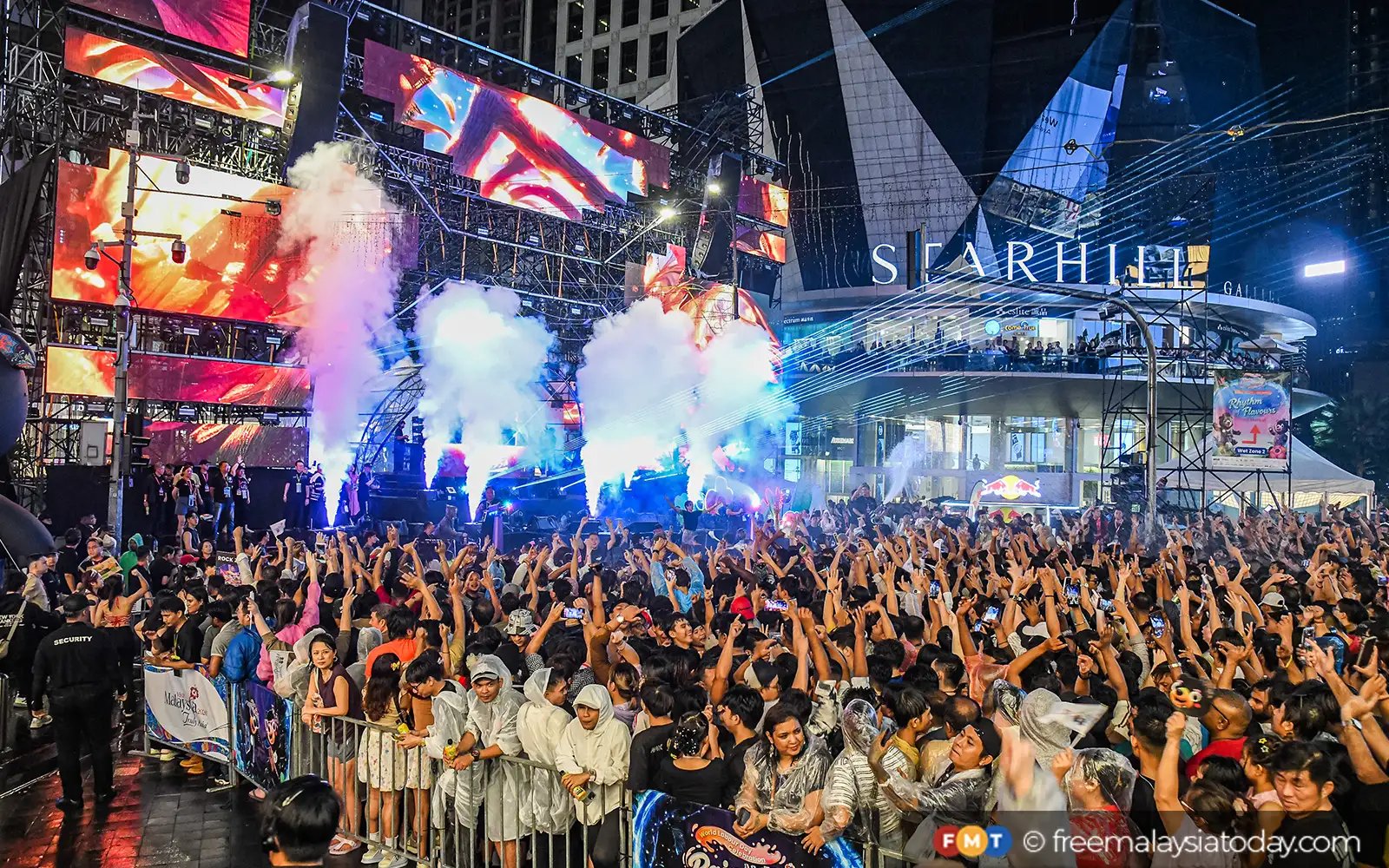 30,000 hadiri penutup festival air,  tiada insiden jenayah serius, kata polis