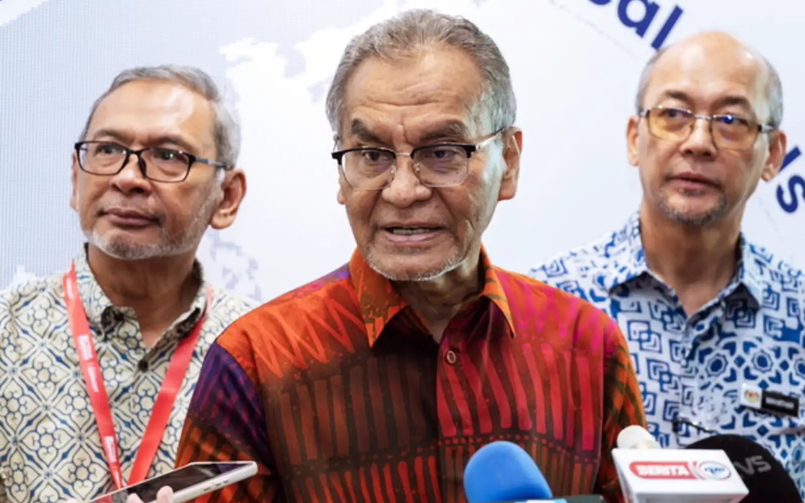 Health ministry ready to take in all 850 NUMed students for local housemanship