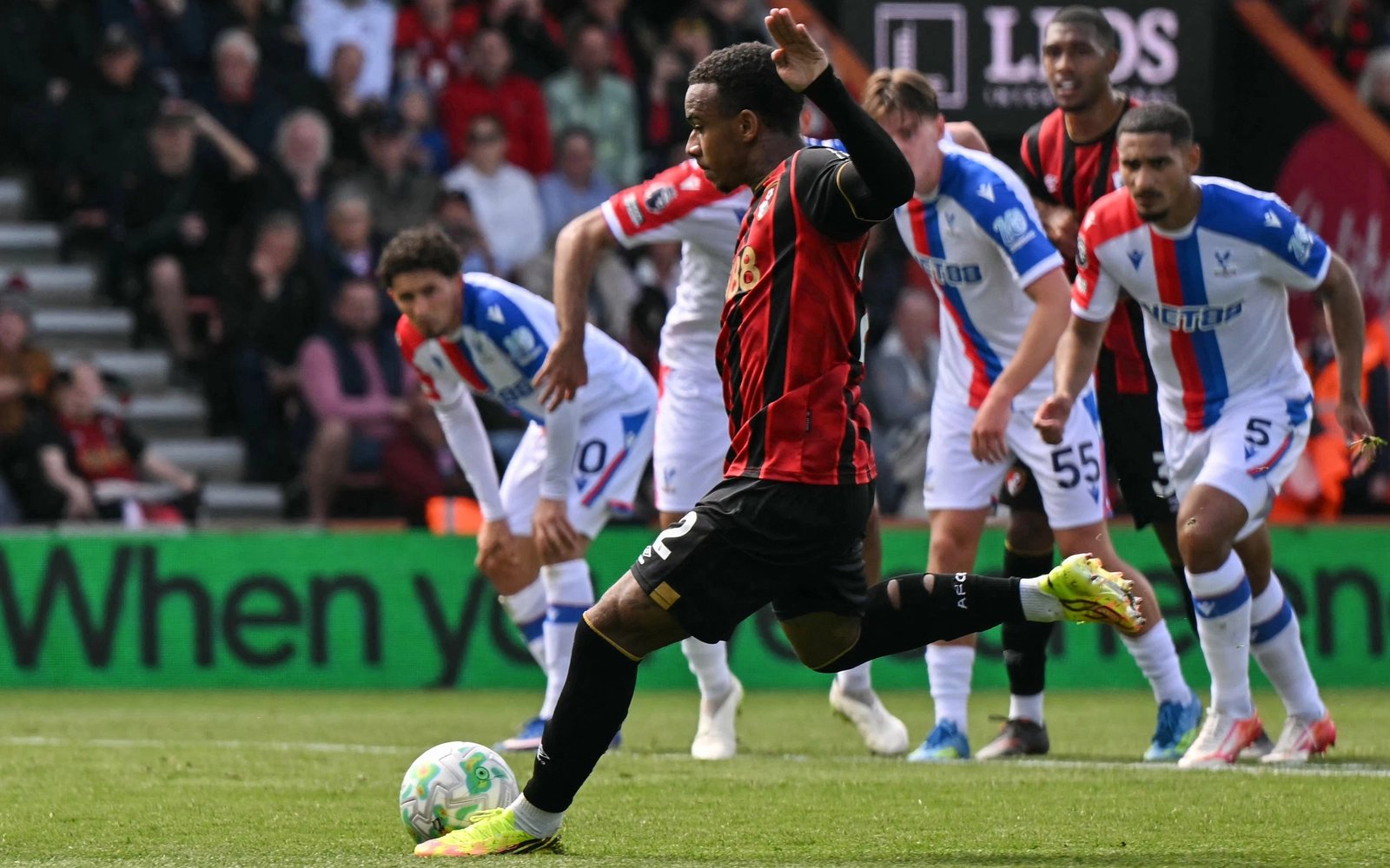 Bournemouth eye European place after crushing Palace