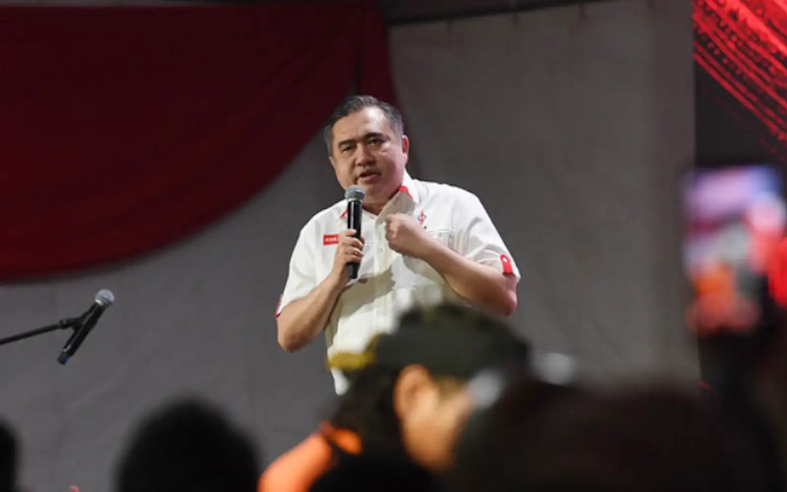 Jangan beremosi, utamakan kestabilan negeri dan negara, kata Loke