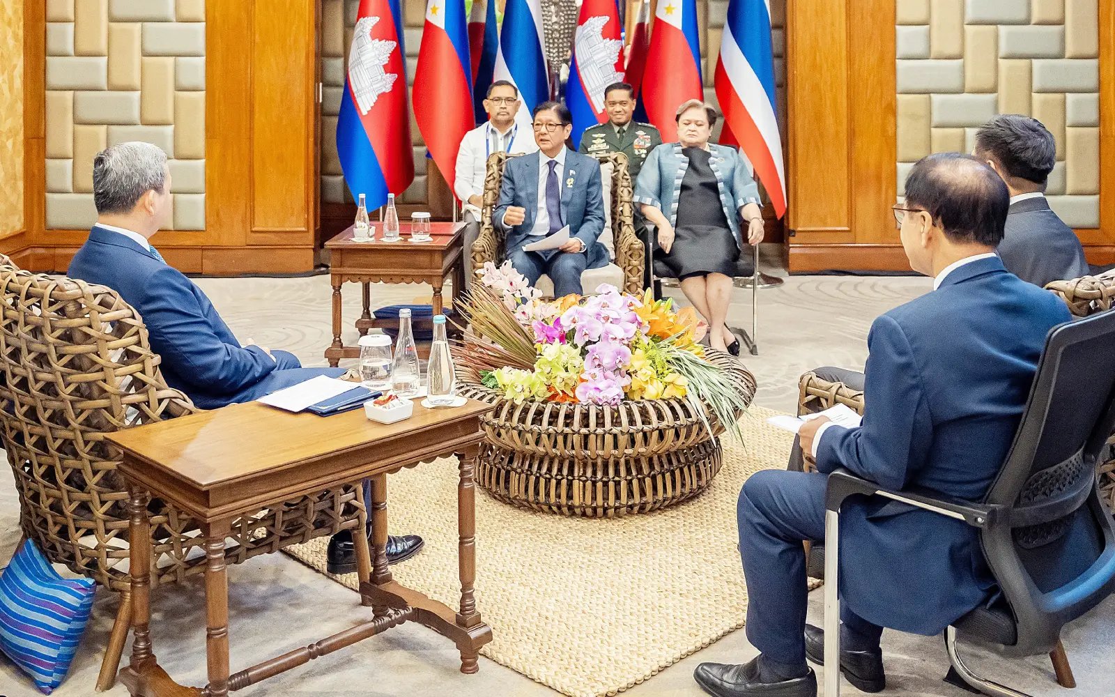 Thai, Cambodian leaders commit to seek peace after rare meeting on conflict