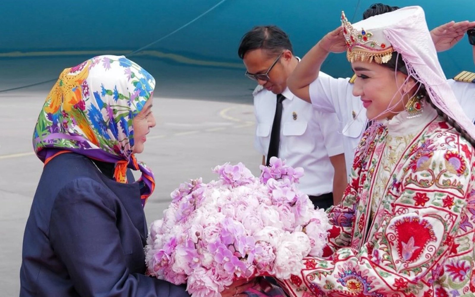 Queen to address Tashkent conference on Islamic civilisations