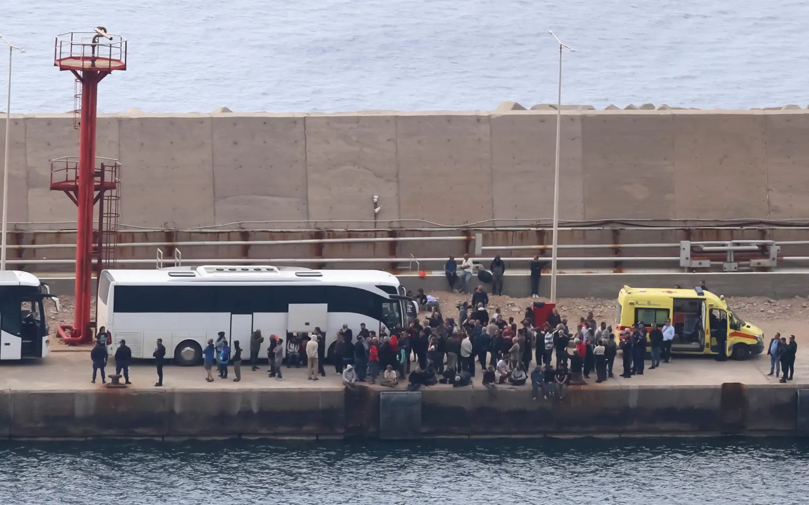 Greece to repatriate Gaza flotilla activists