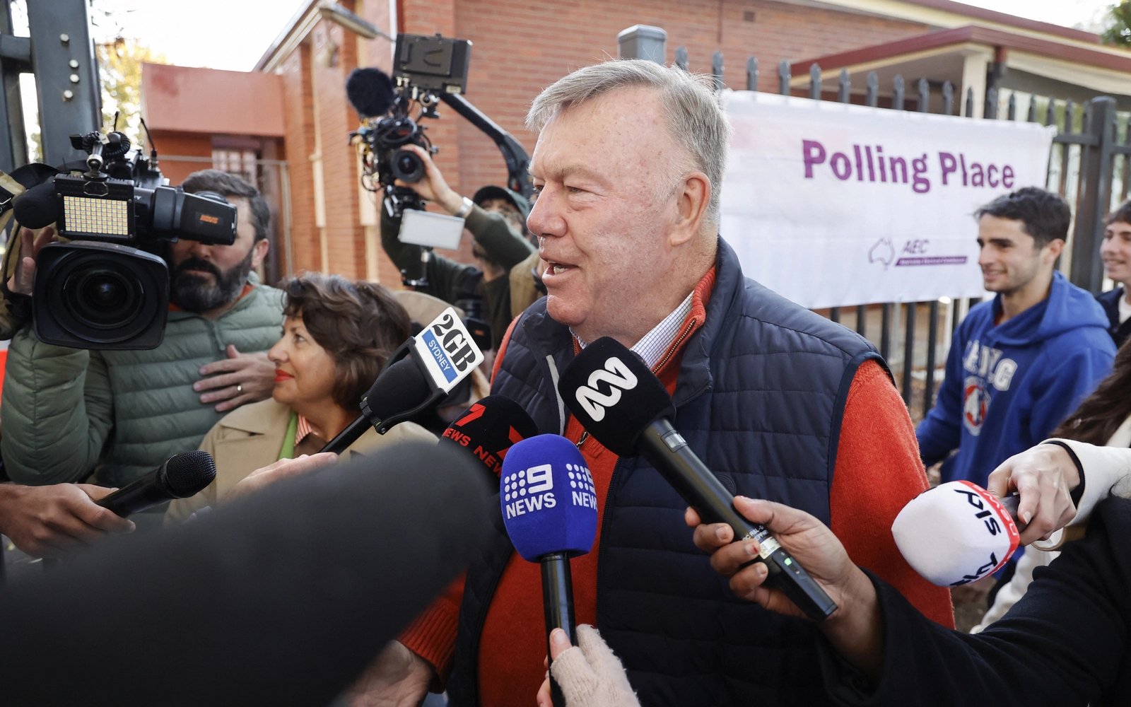 Australia’s conservatives reel from by-election loss to far right