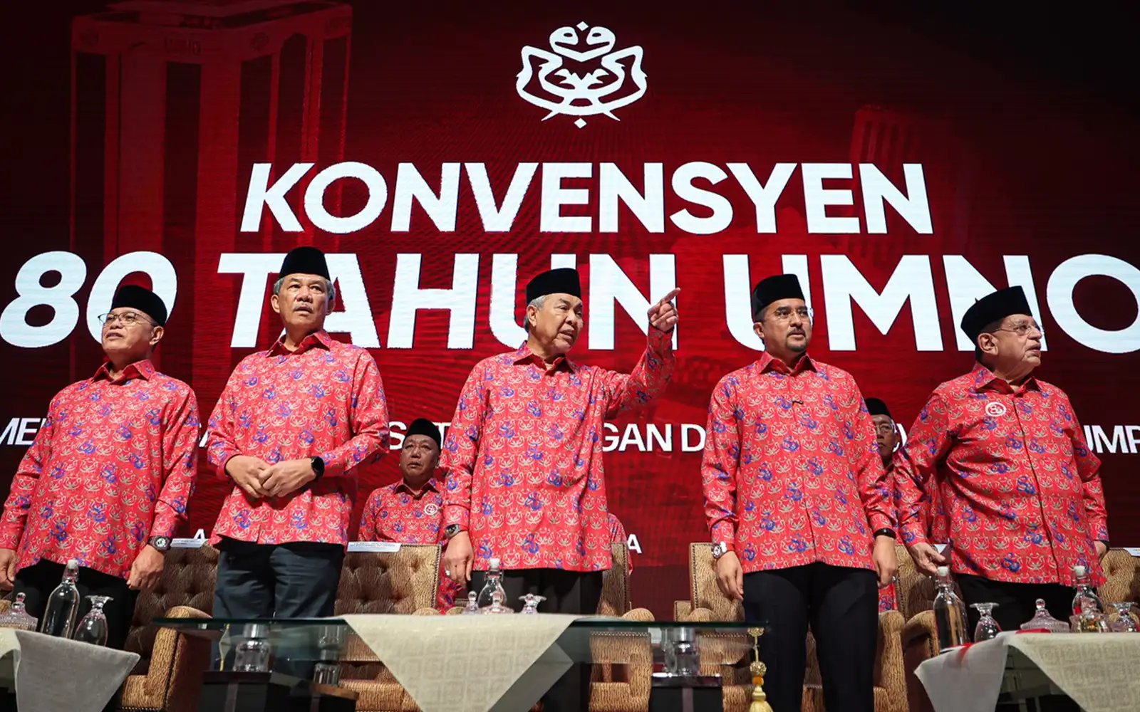 Those who tried to destroy Umno ‘buried’ themselves, says Tok Mat