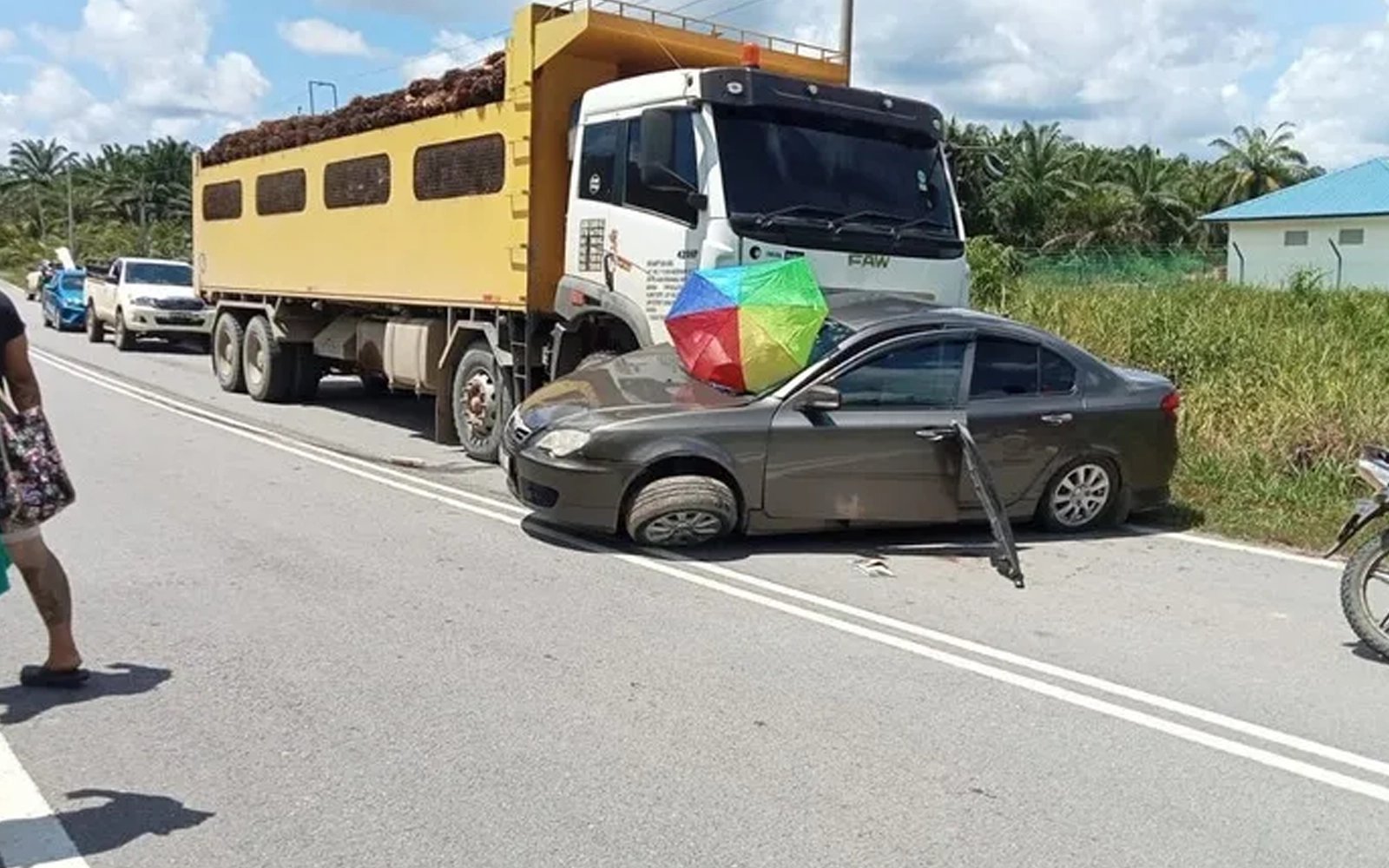 Woman driver killed, 2 injured in collision with lorry