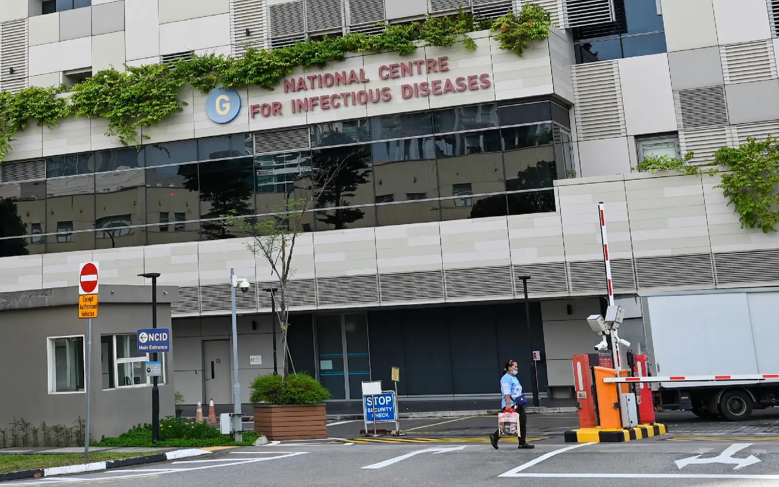 Two Singapore residents isolated for hantavirus test negative
