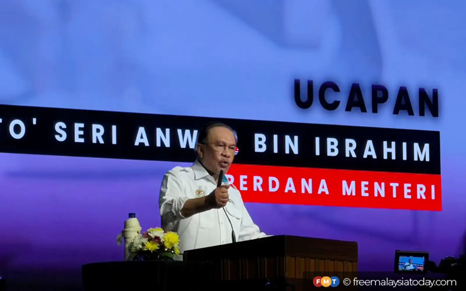 Anwar announces extra RM50mil in funds for Mitra