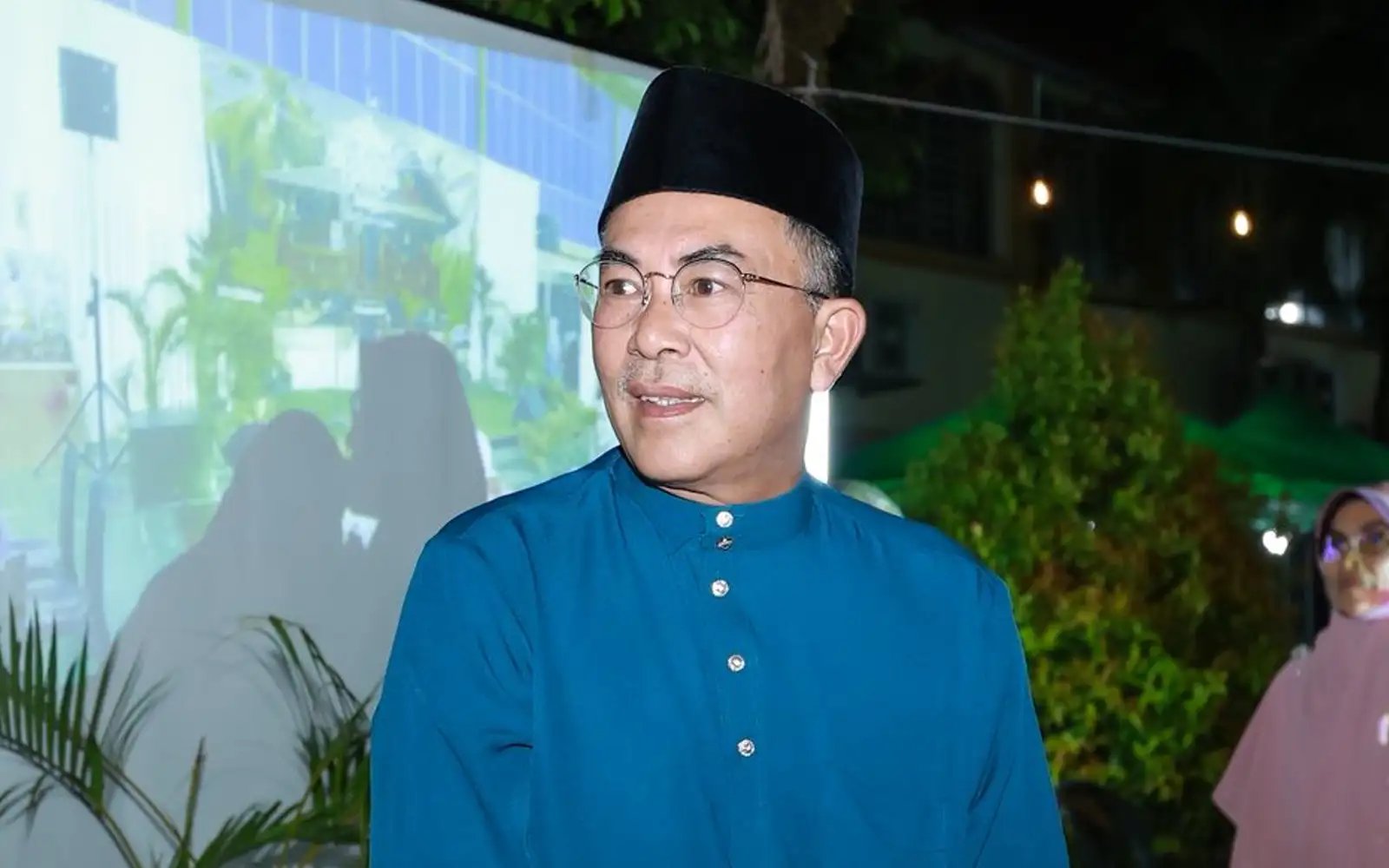 Timbalan speaker Kelantan luah sokong Hamzah usai dipecat Bersatu