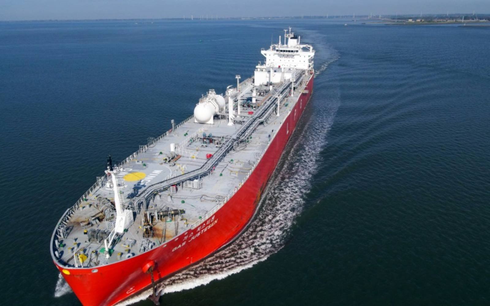 Australia to force gas giants to reserve fuel for domestic use