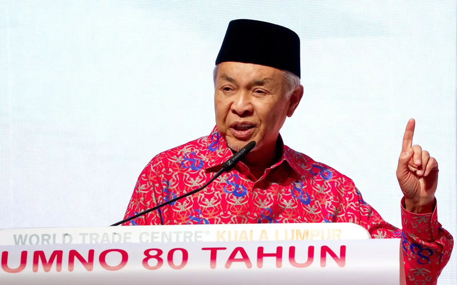 Umno mesti keluar kitaran krisis setiap 10 tahun, kata Zahid