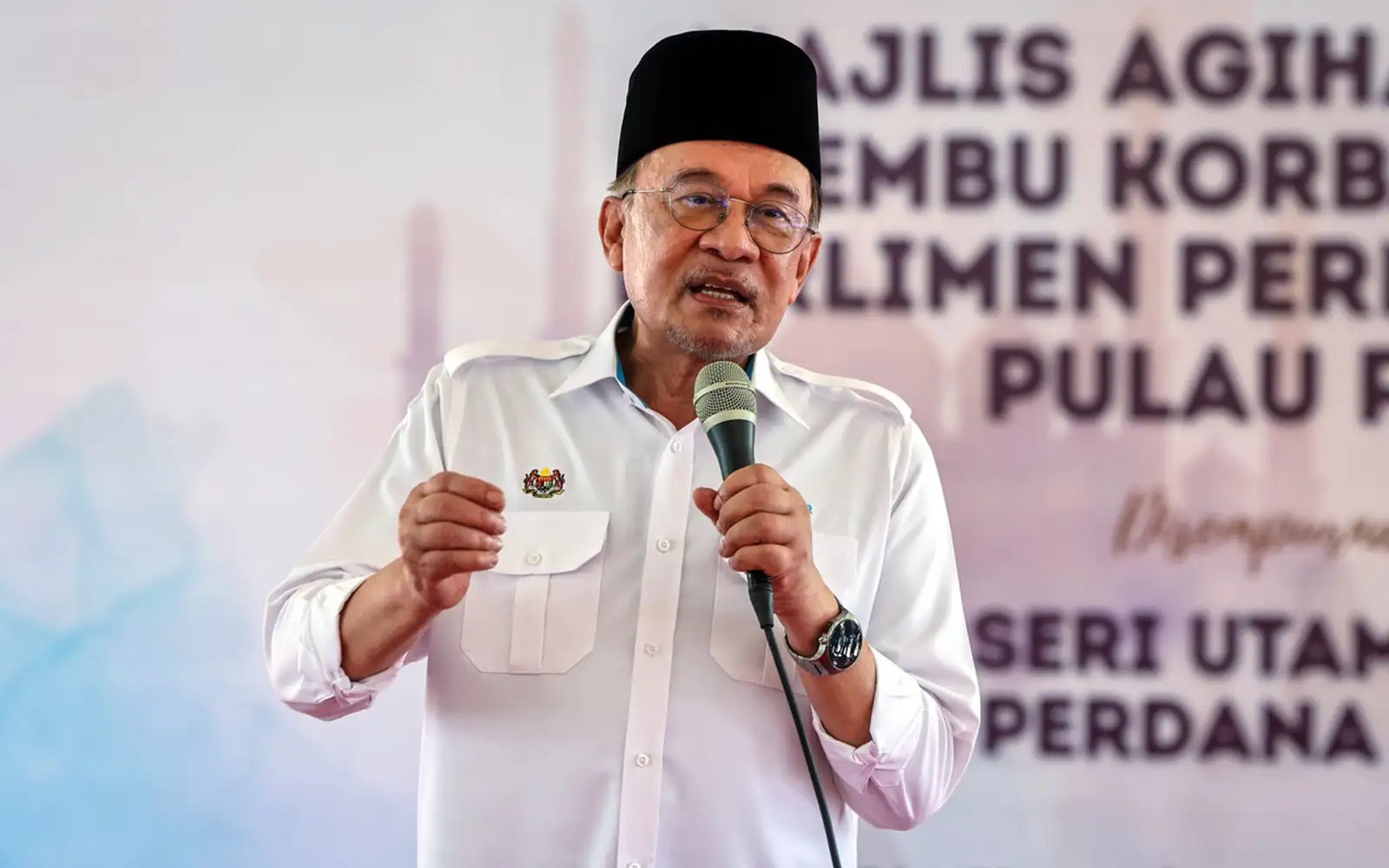 Govt to announce measures to tackle job losses