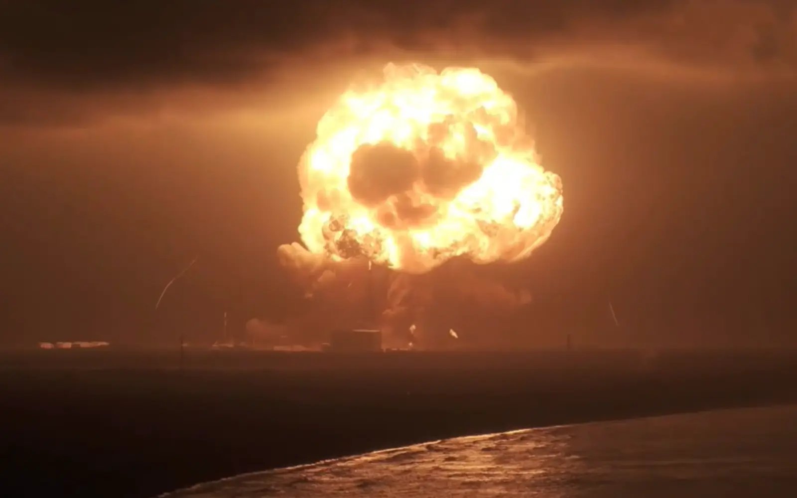 Blue Origin rocket explodes during test