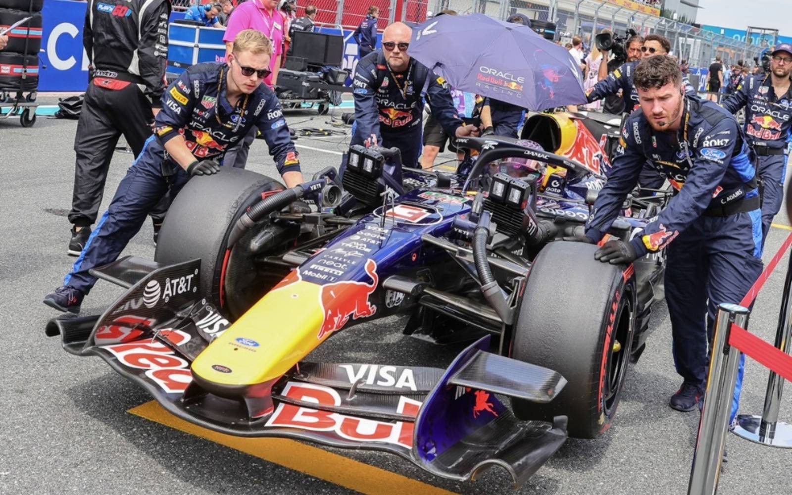 Verstappen laments spin and struggle for pace in Miami