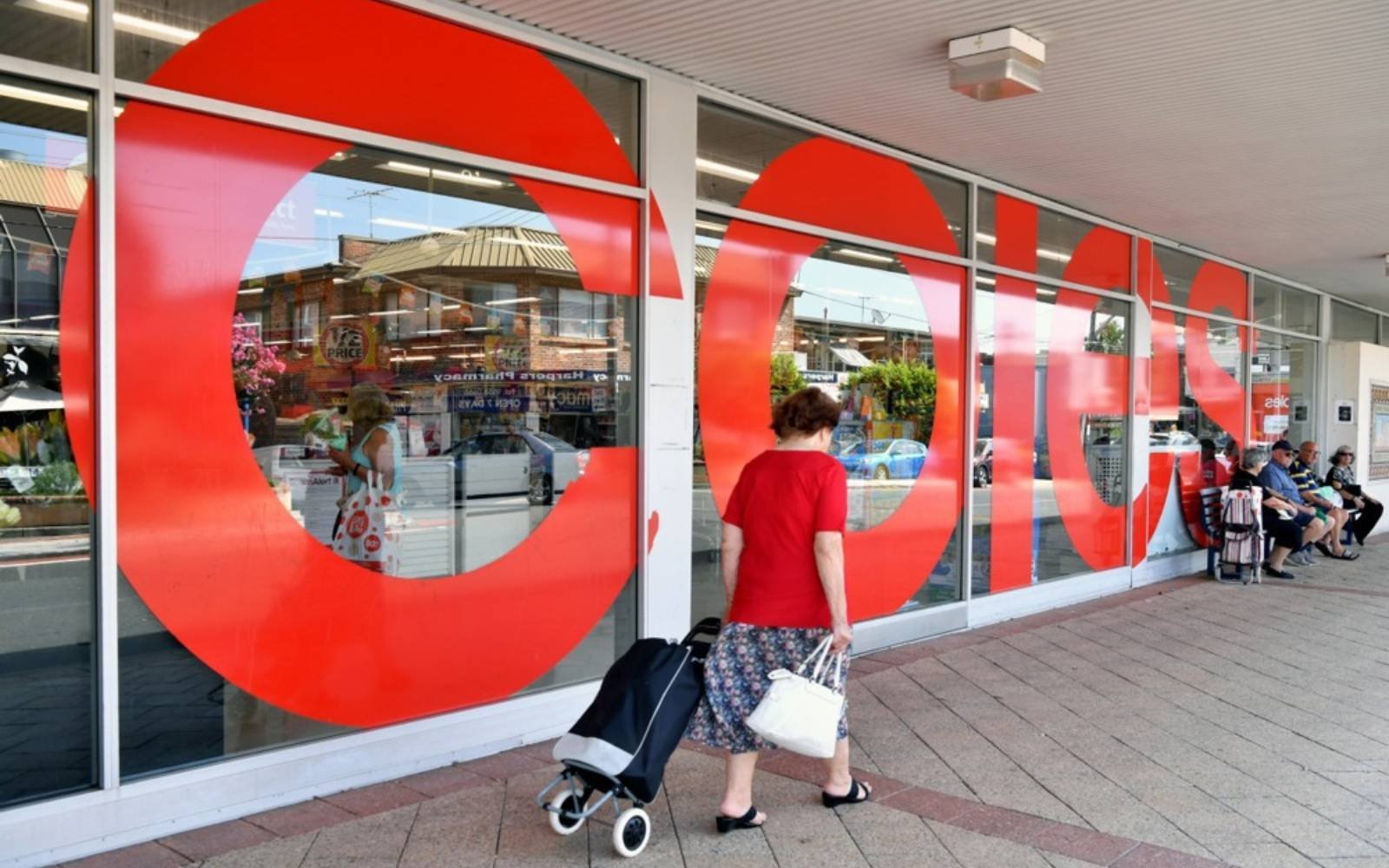 Australian court finds grocery giant Coles misled shoppers over discounts