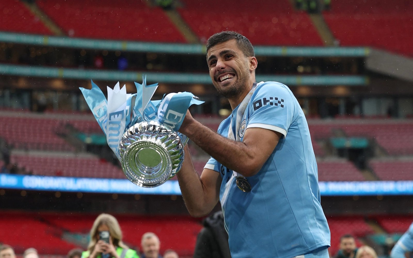 Rodri to wait until after World Cup to decide Man City future