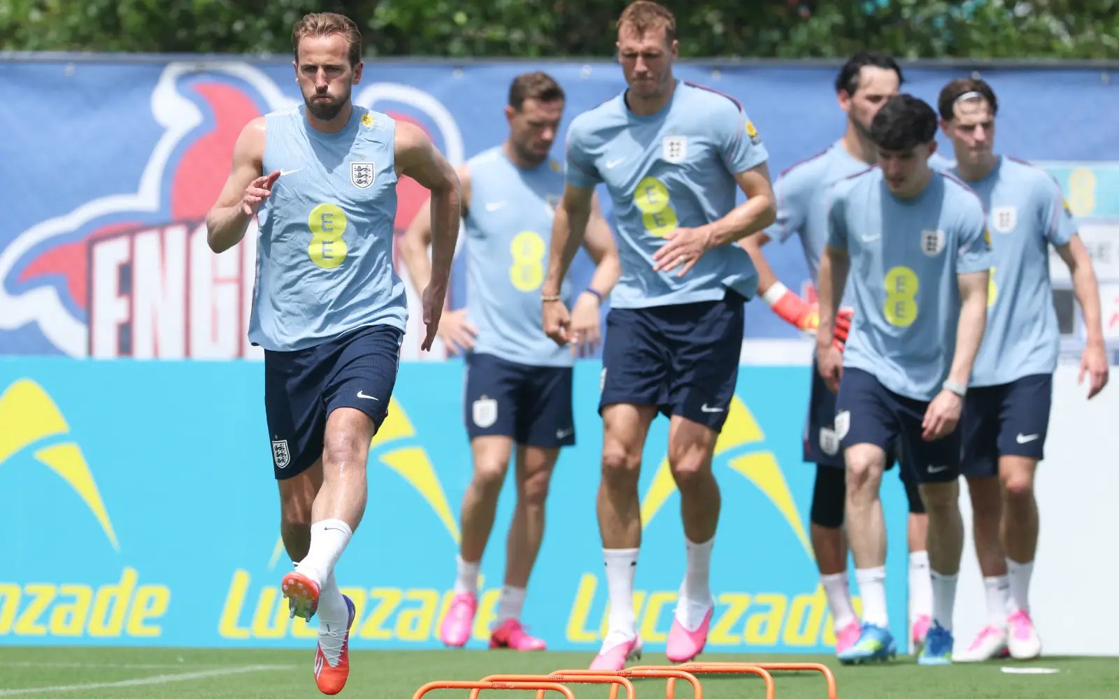 England launch World Cup build-up in steamy Florida